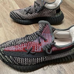 Yeezy Boost 350 V2 Yecheil (non-reflective)